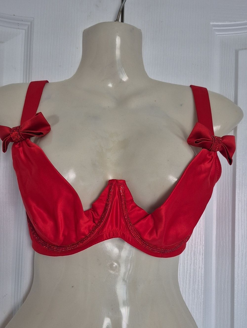 Victoria's Secret Red Satin Underwire Bra with Bow Details